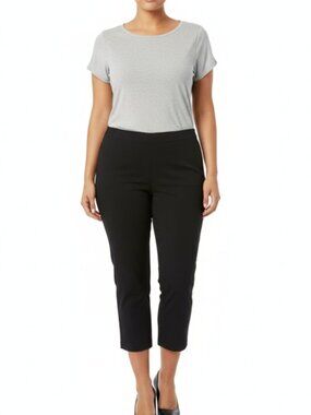 NWT! Time and Tru Mid Rise Stretch Millennium Capri Size XXL